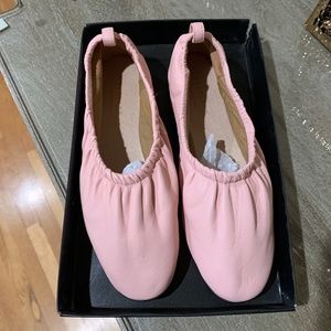 Everlane the scrunch flat